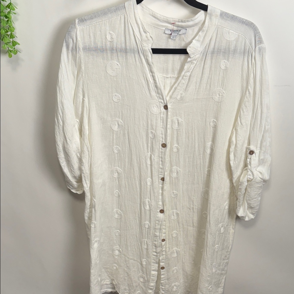 Chic Ivory Button-Down Blouse